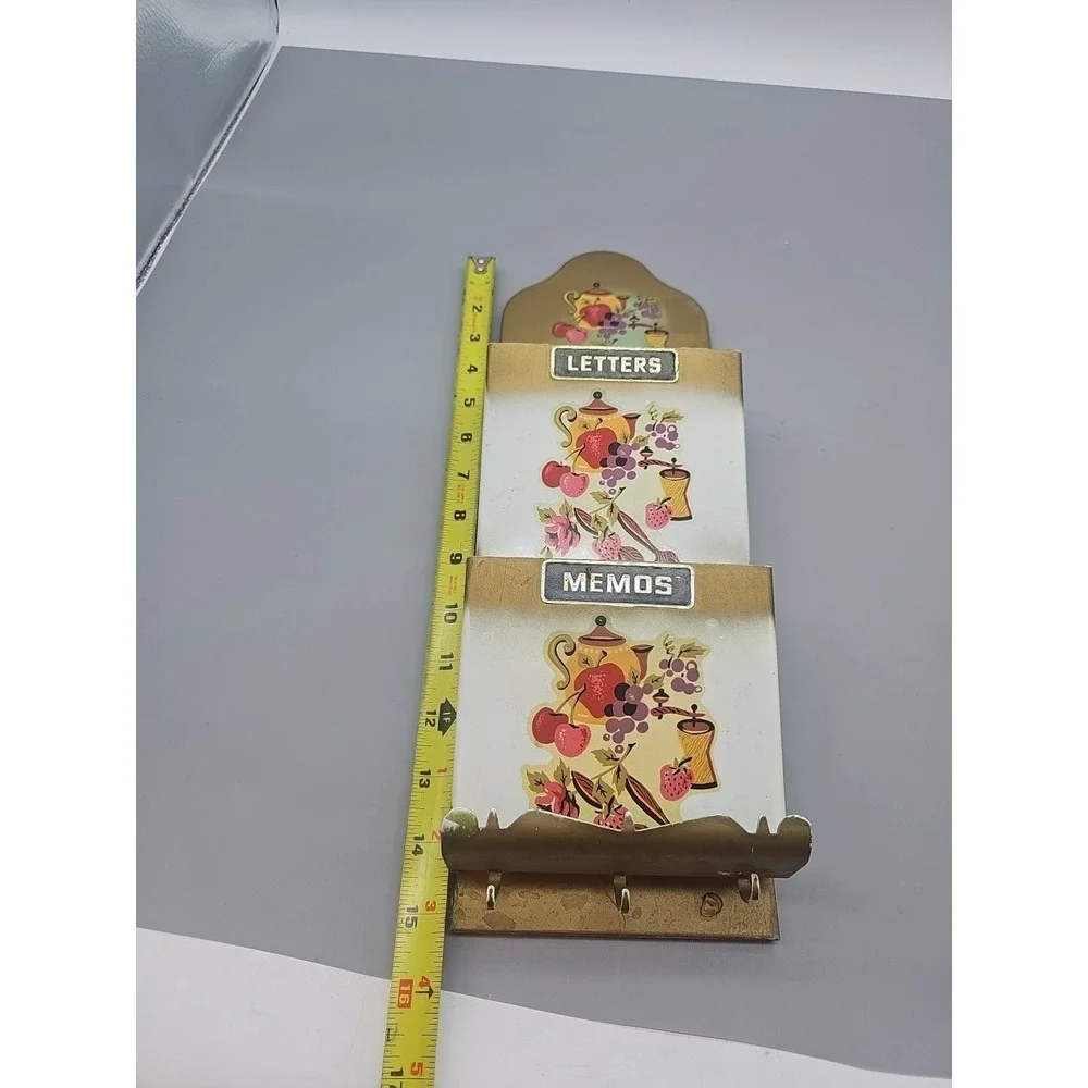 VINTAGE KITCHEN 15 3/4